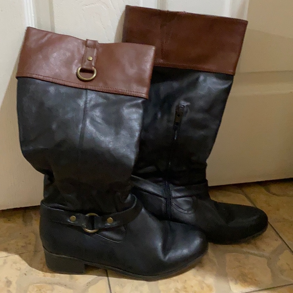 Black brown boots